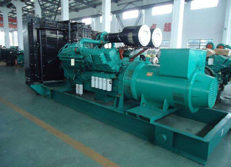 石台800kw康明斯柴油发电机组